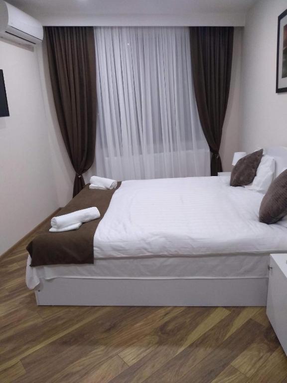 Luxury Apartment At Pirosmani 22 In Central Borjomi Room photo